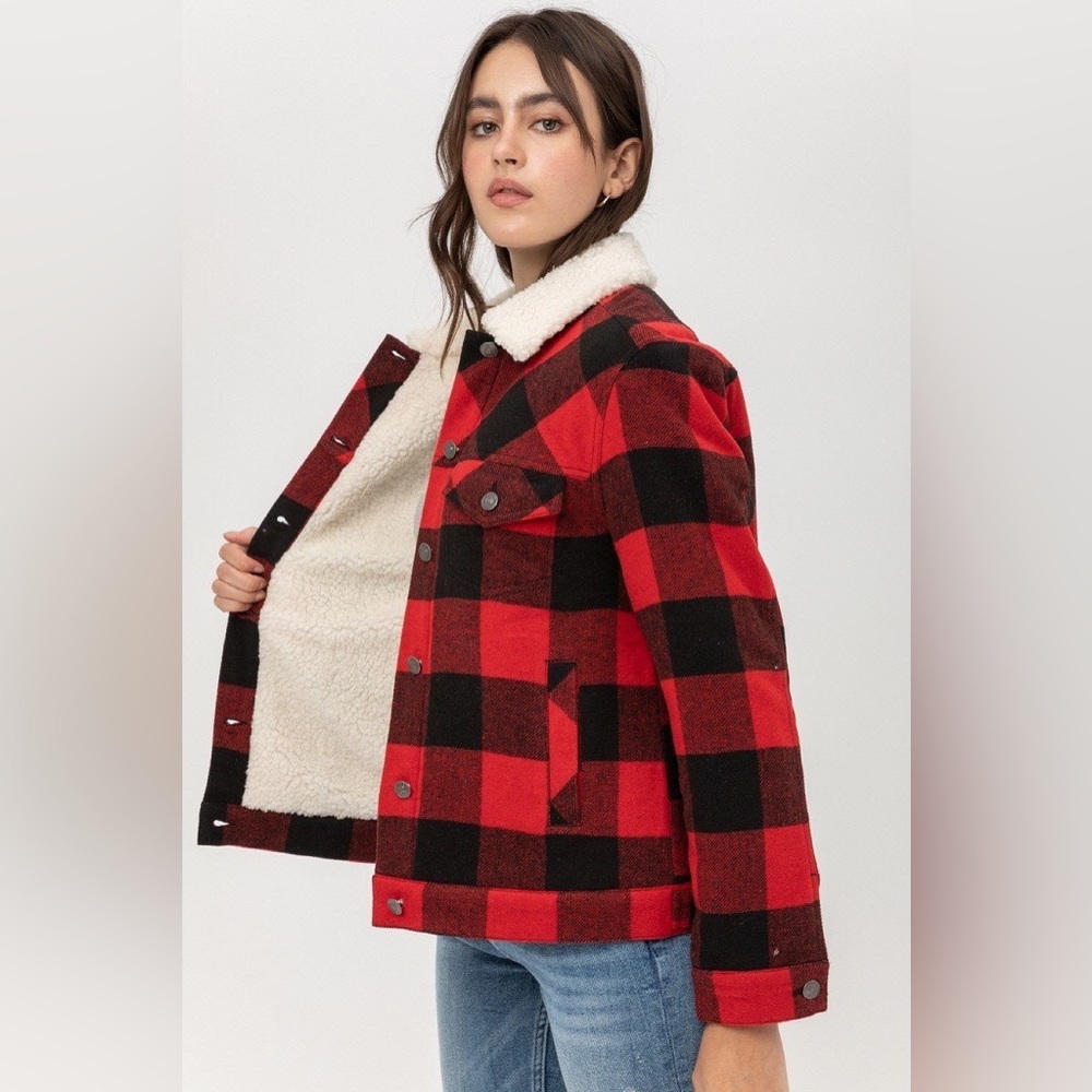 Levi’s Wool Boyfriend Sherpa Trucker Jacket - Size S